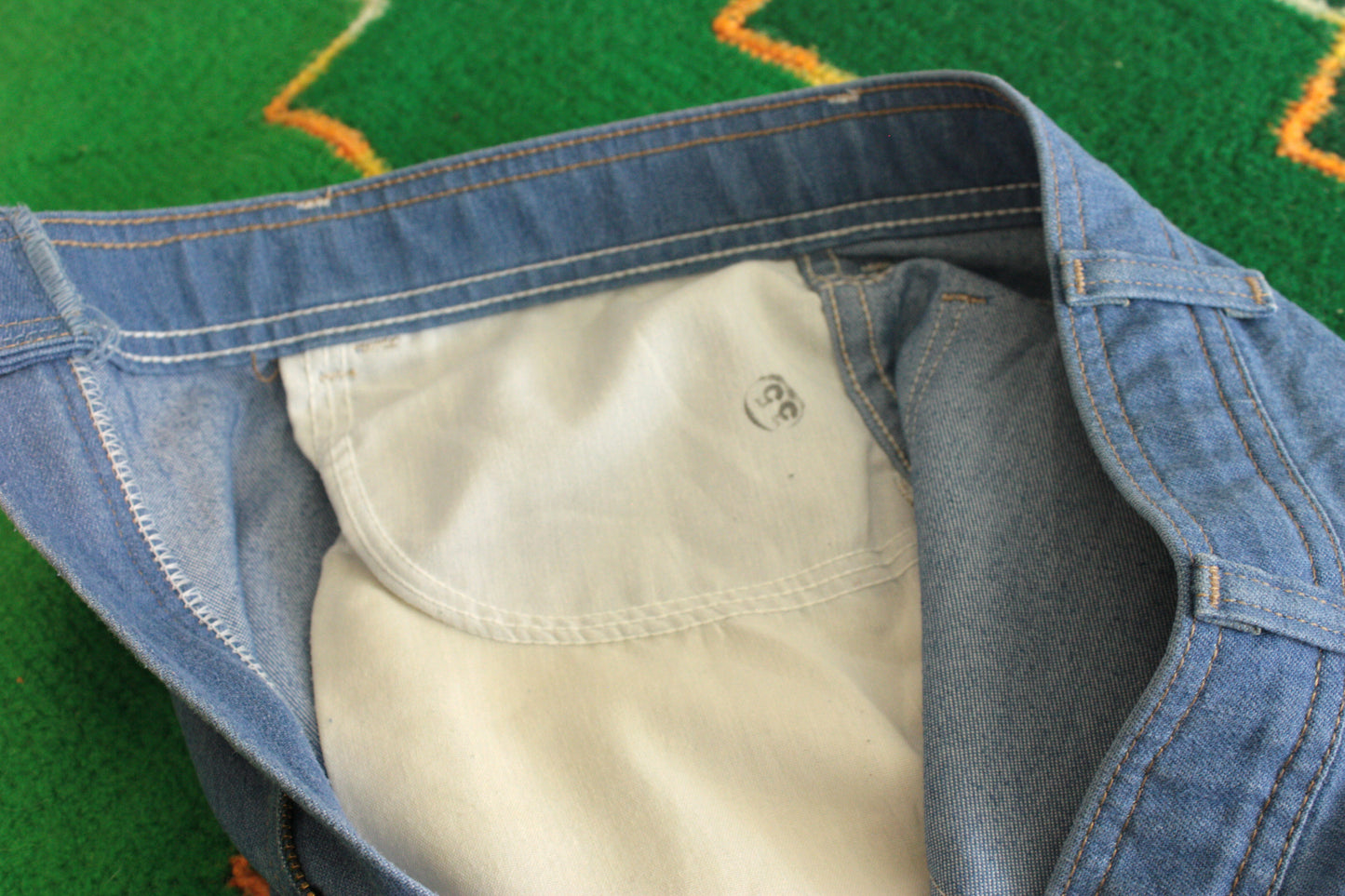 Vintage Wrangler Medium Wash Straight Leg Jeans 36" x 29"