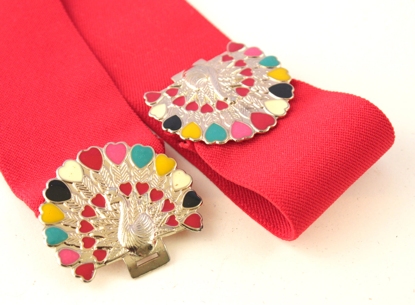 Vintage 80's elastic peacock cinch belt