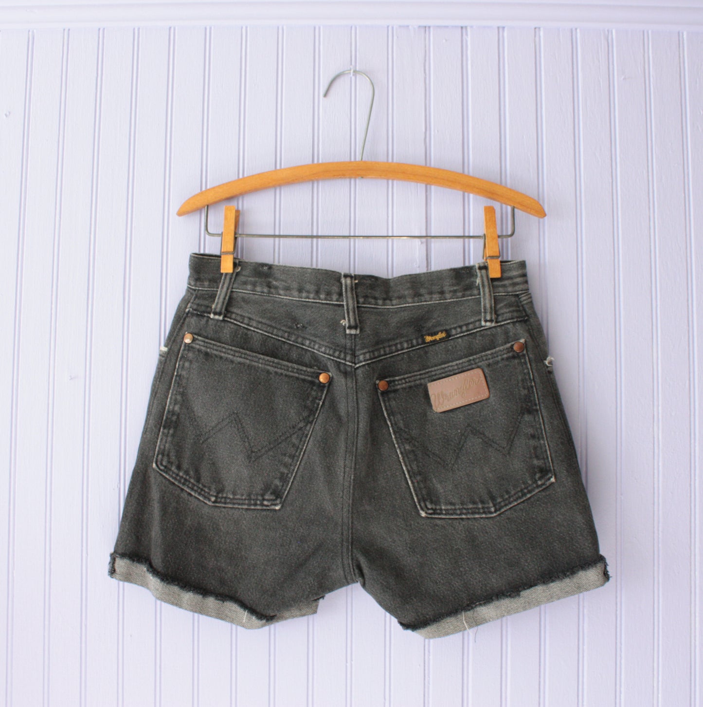 Black Wrangler Shorts Size 2 (S)