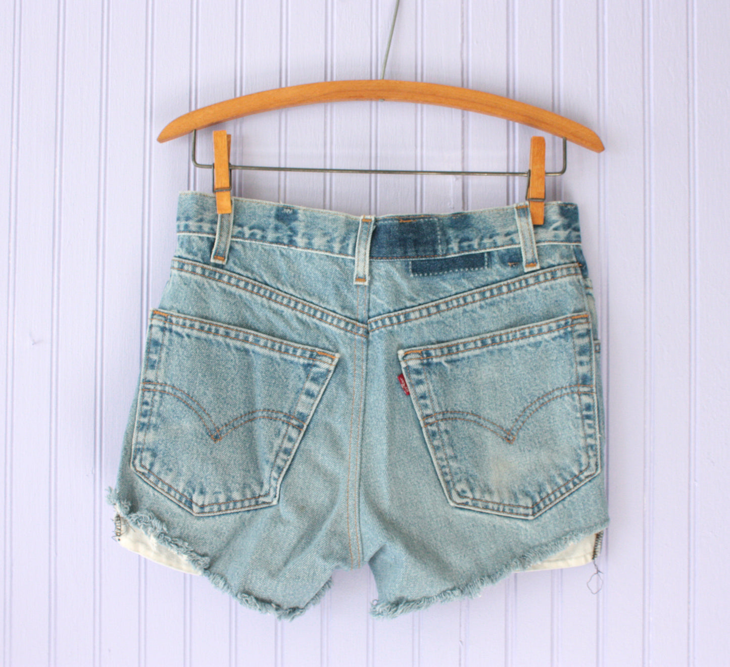 LEVI'S shorts light wash Size 2 (XS)