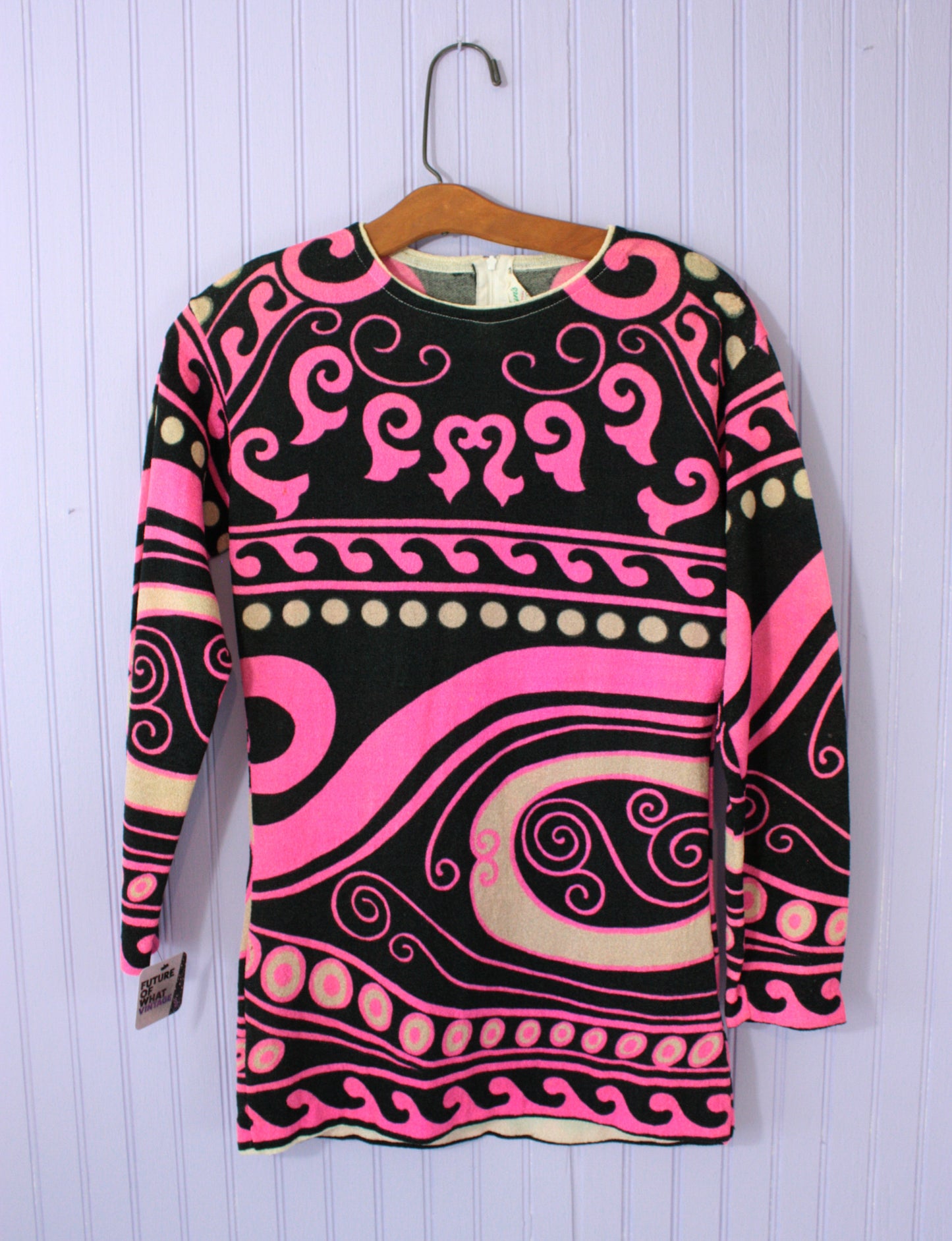 1960s Psychedelic Textured Longsleeve Top Pink Black