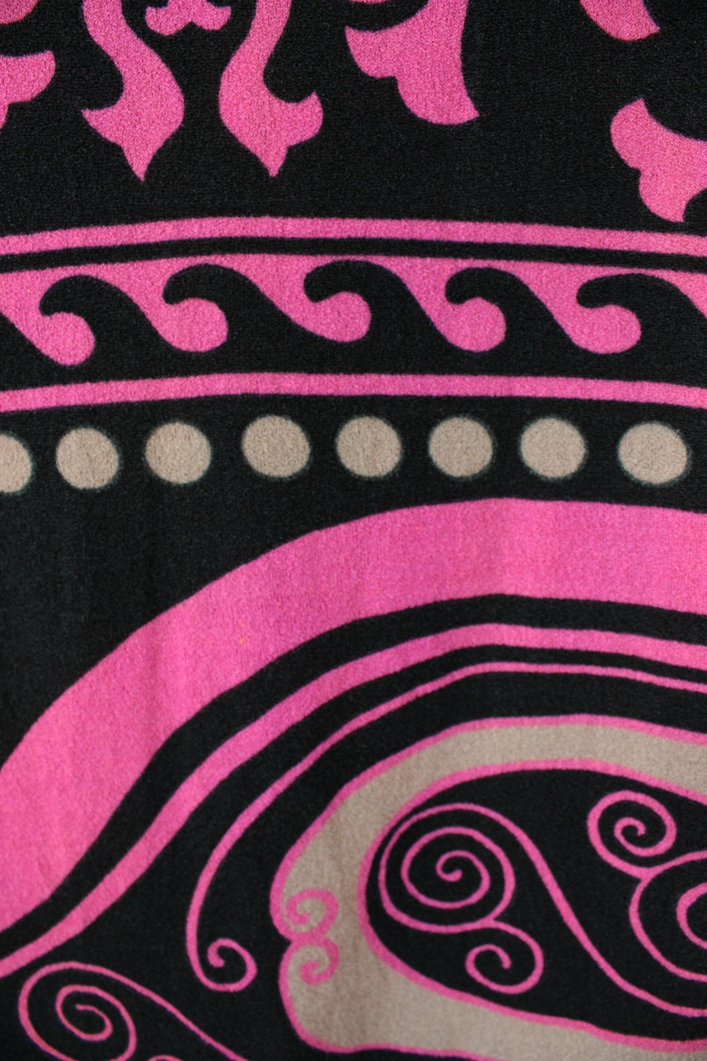 1960s Psychedelic Textured Longsleeve Top Pink Black