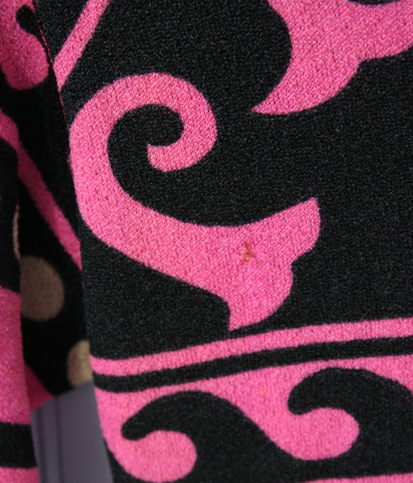 1960s Psychedelic Textured Longsleeve Top Pink Black