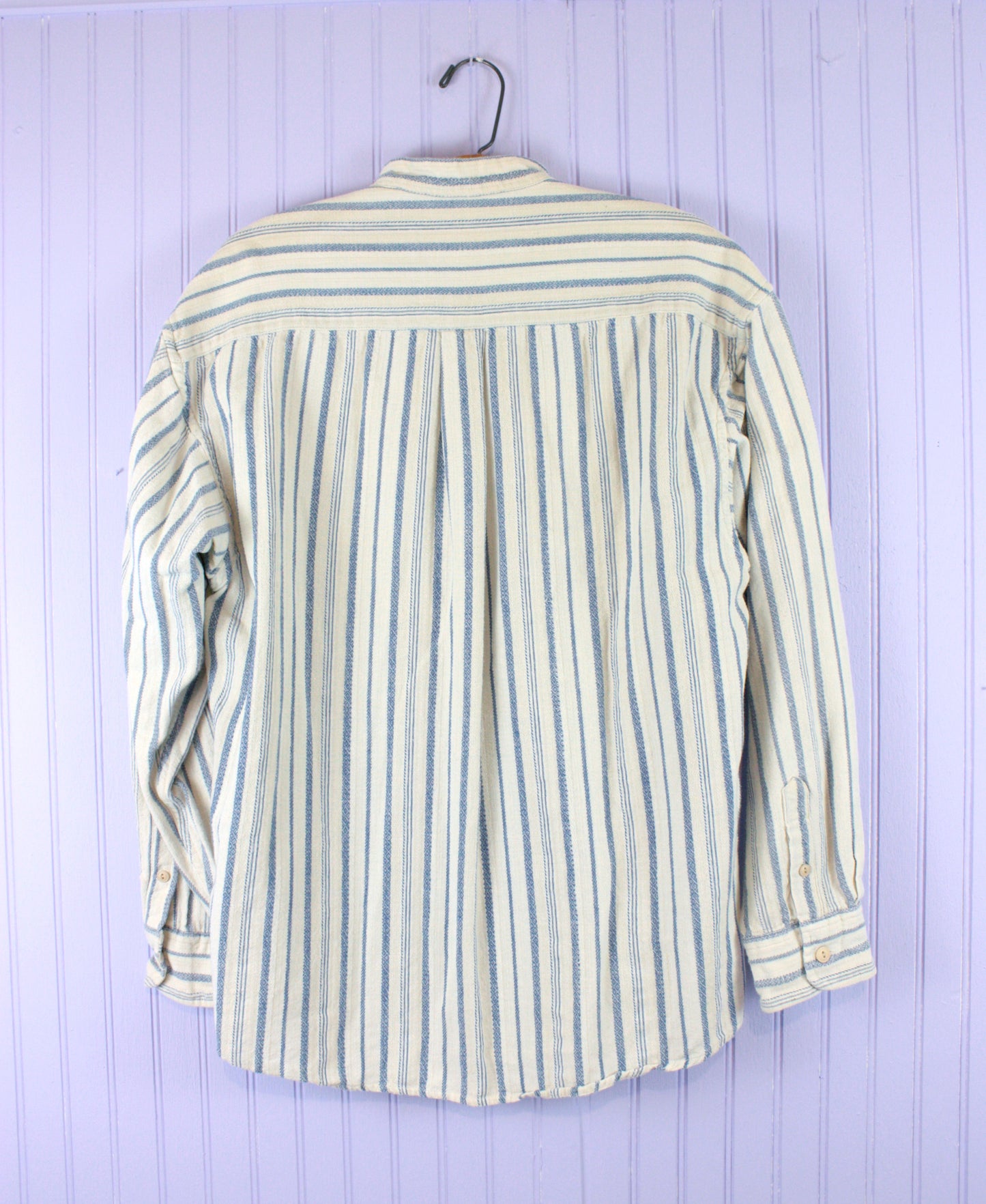 Blue and off-white cotton longsleeve
