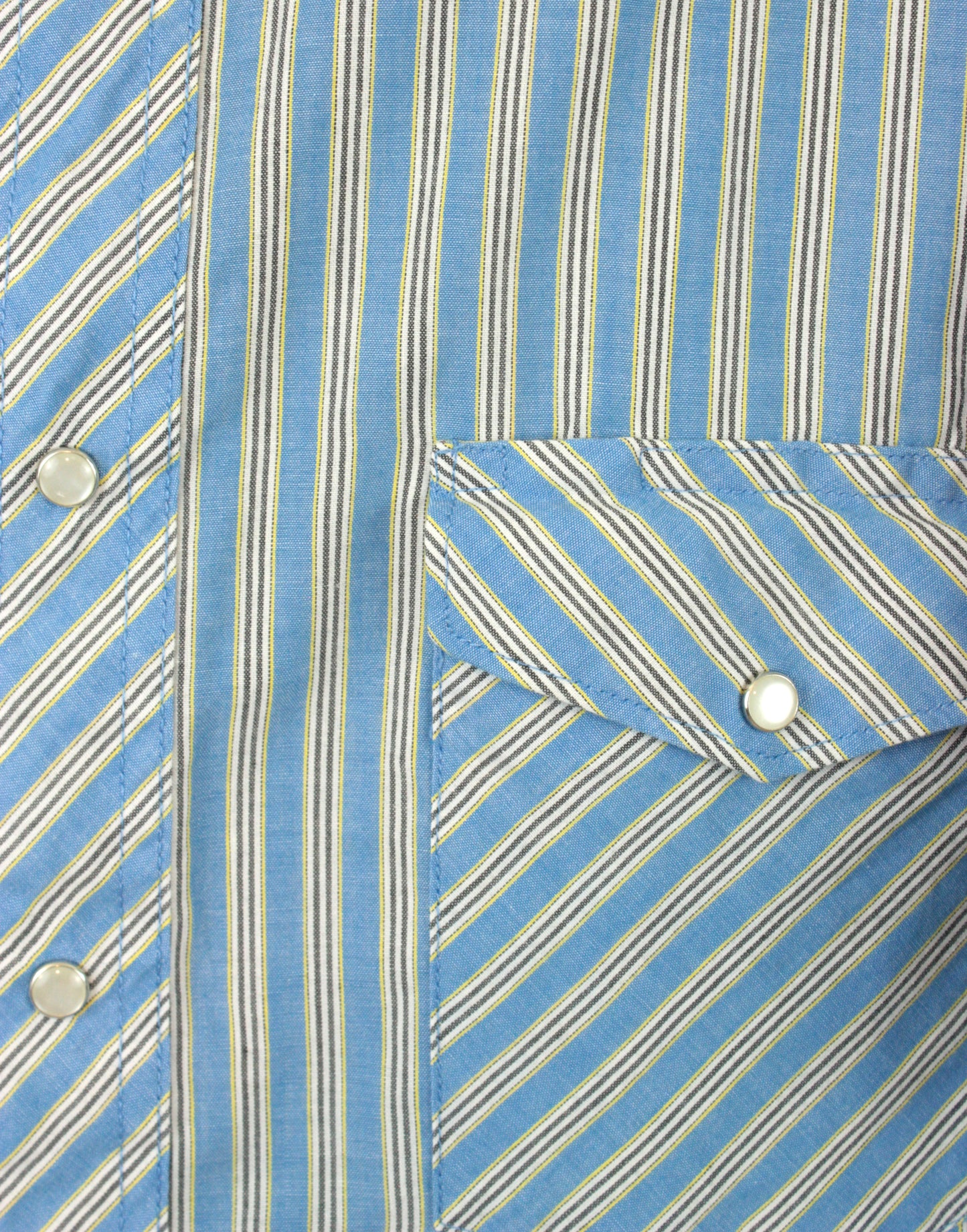 Rustler Pearl Snap Striped Shirt M